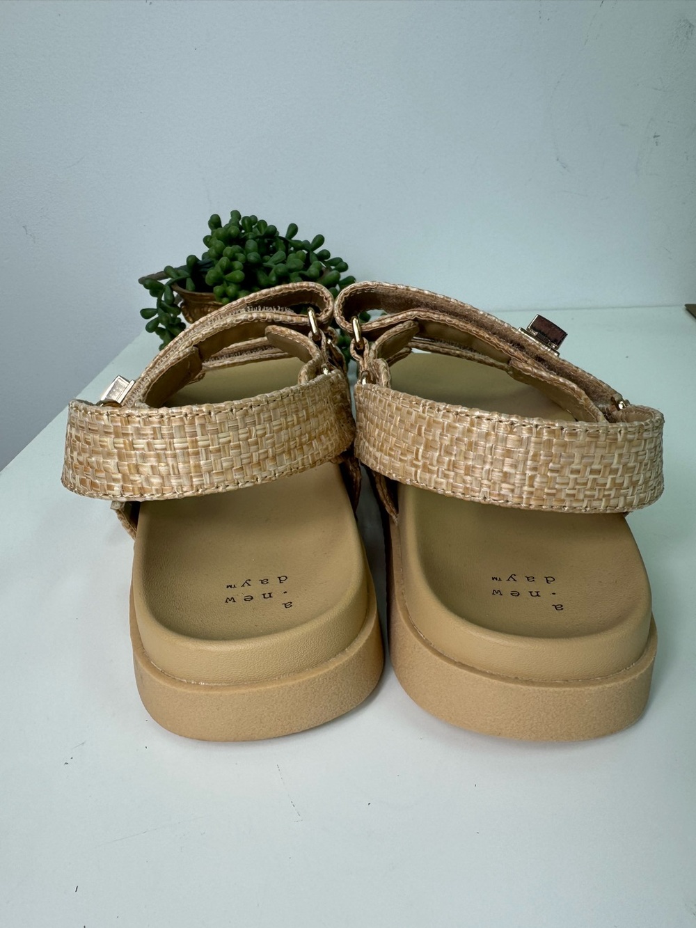 A New Day Target Jonie Raffia Footbed Velcro Ankle Strap Sandals Women's Size 9 - Picture 4 of 6